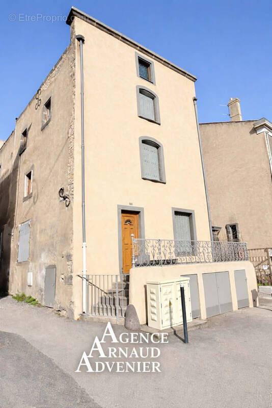 Maison à RIOM