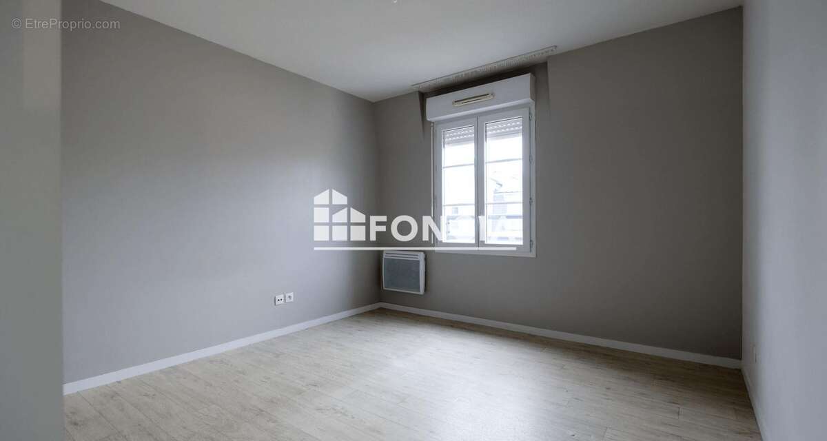 Appartement à DAMMARIE-LES-LYS