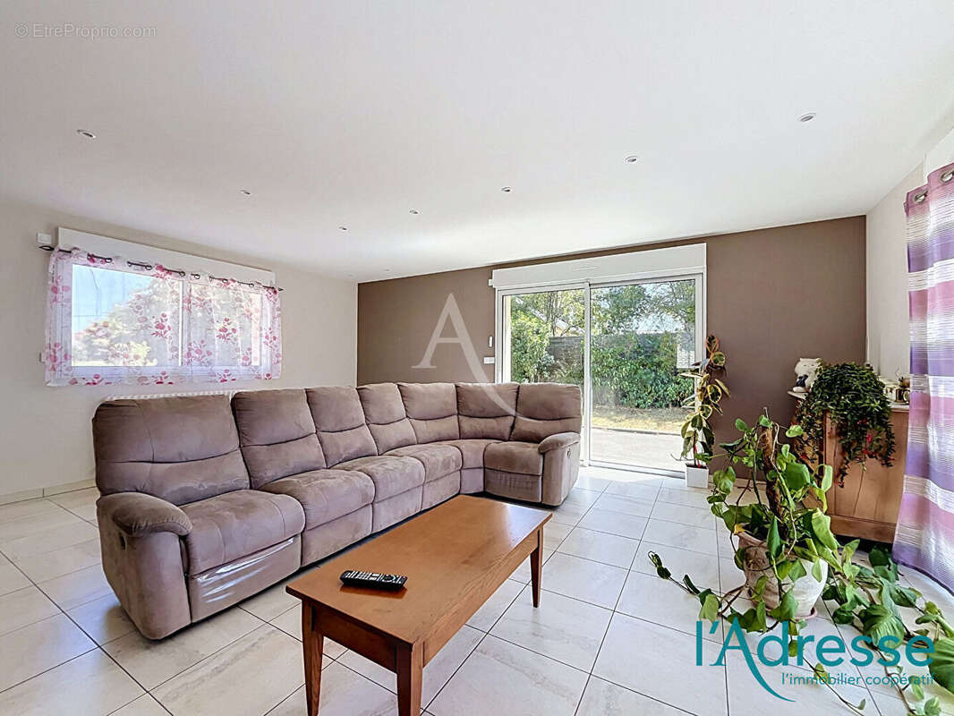 Plain-pied Maison Chalons Du Maine - photo 4