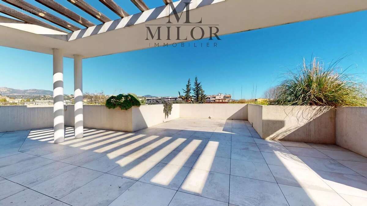 Appartement à CAGNES-SUR-MER