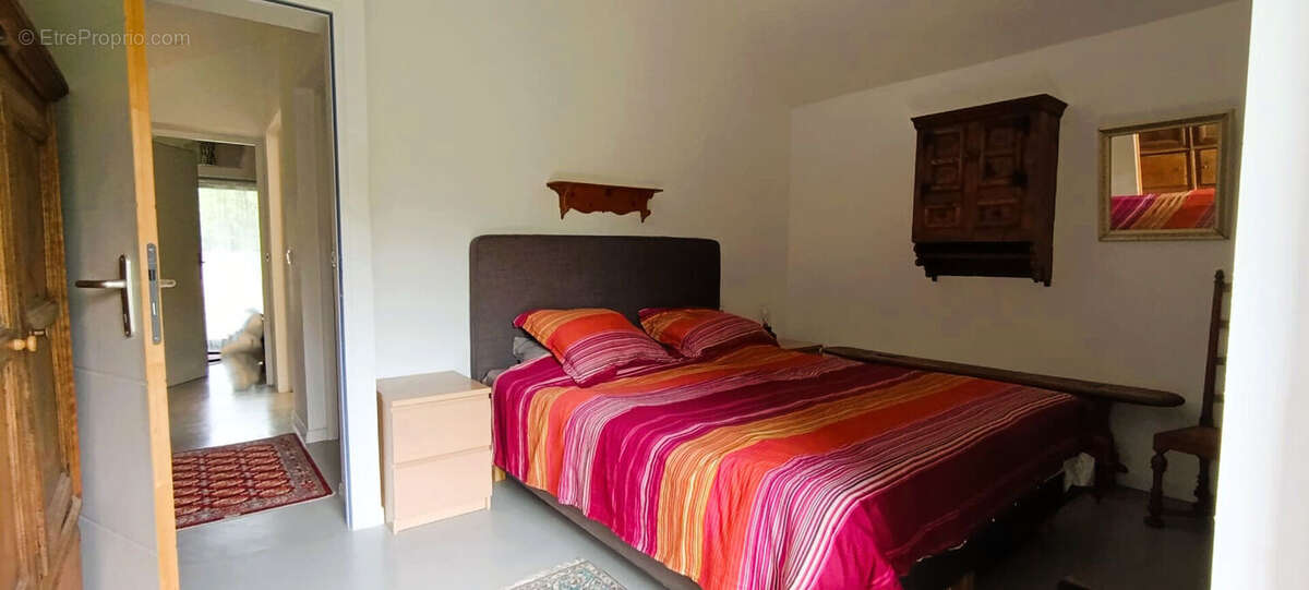 Maison à CANNES-ET-CLAIRAN