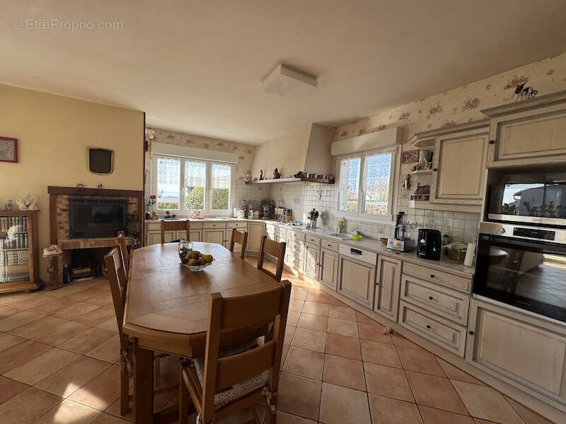 Maison à MORTAGNE-SUR-GIRONDE