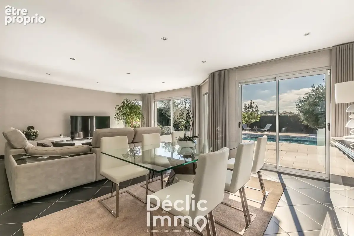 Maison contemporaine de plain-pied de 166 m² avec piscine, sur un terrain paysager de 1 500 m² à 15 min de Bordeaux - photo 6