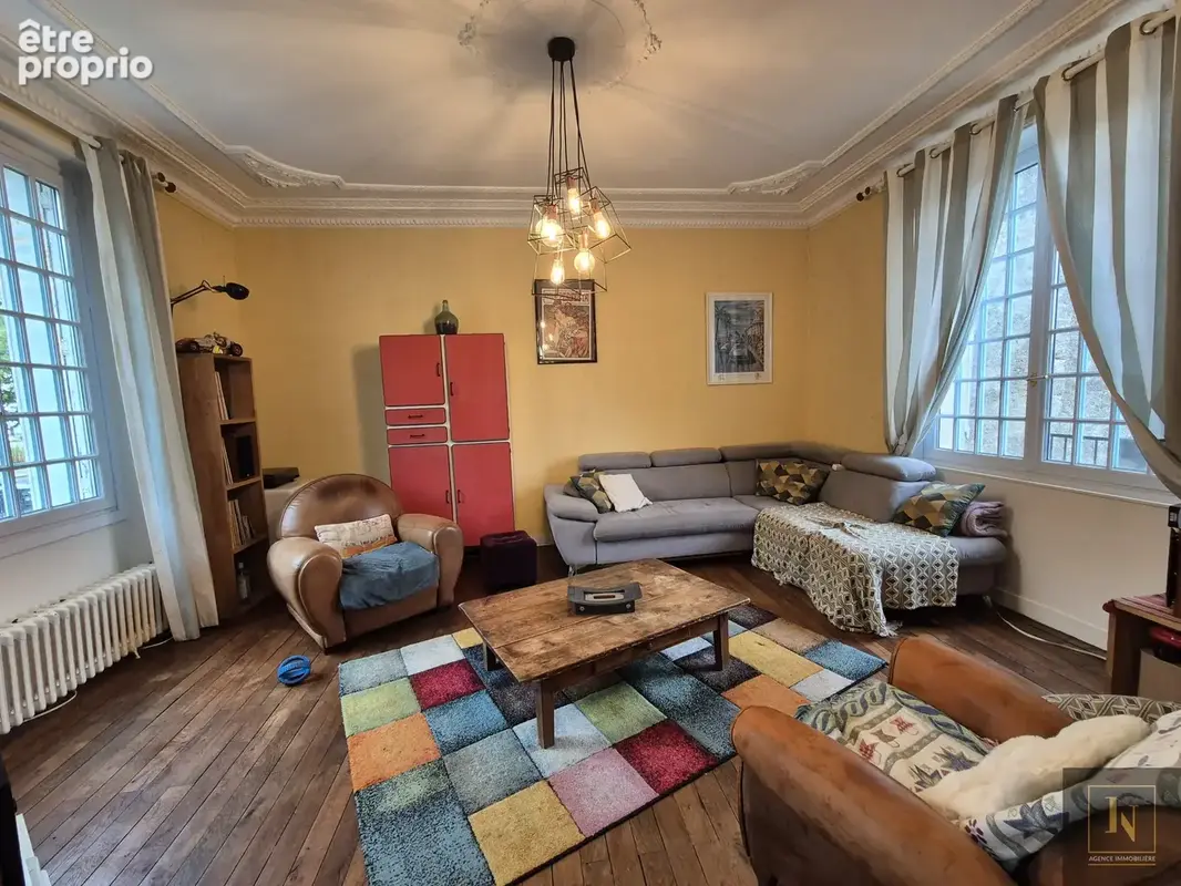 VENTE Magnifique DEMEURE  BORD de Loire, 3 chambres + bureau sur 3 etages de 170 m2 habitable PAIMBOEUF (44560 - photo 7