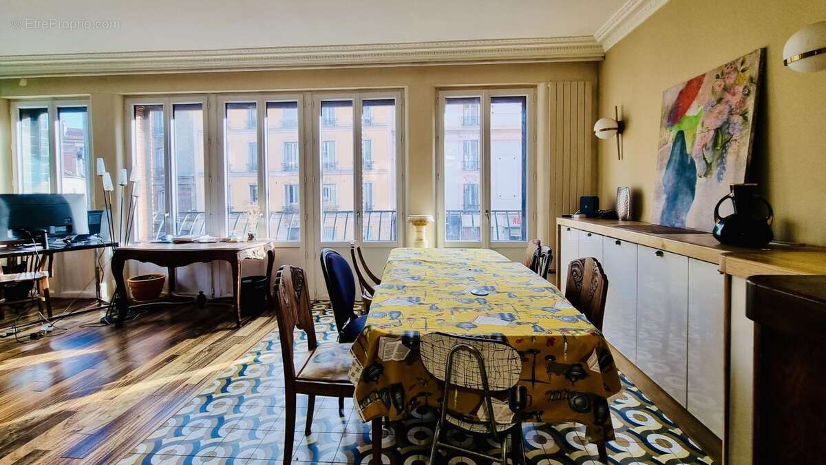Appartement à IVRY-SUR-SEINE