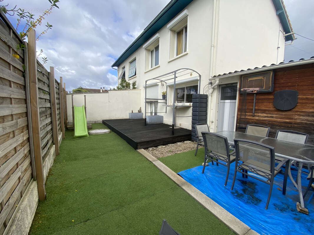 Maison à TARBES