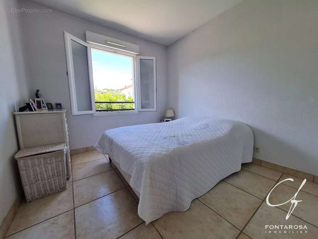 Appartement à FREJUS