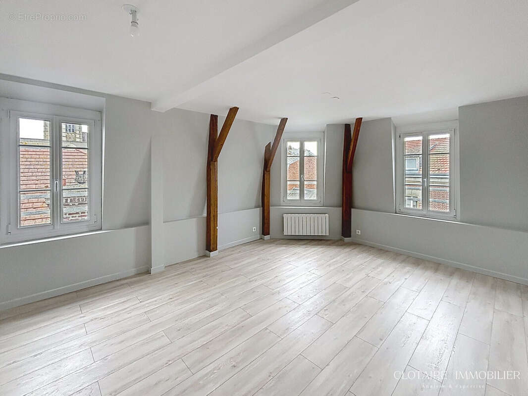 Appartement à NOYON