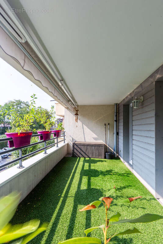 Laforet immobilier - exclusivite - "ficus" - annecy - appartement 4 pieces - 90,36m2 - terrasse - cave - place de stationnement  - photo 6