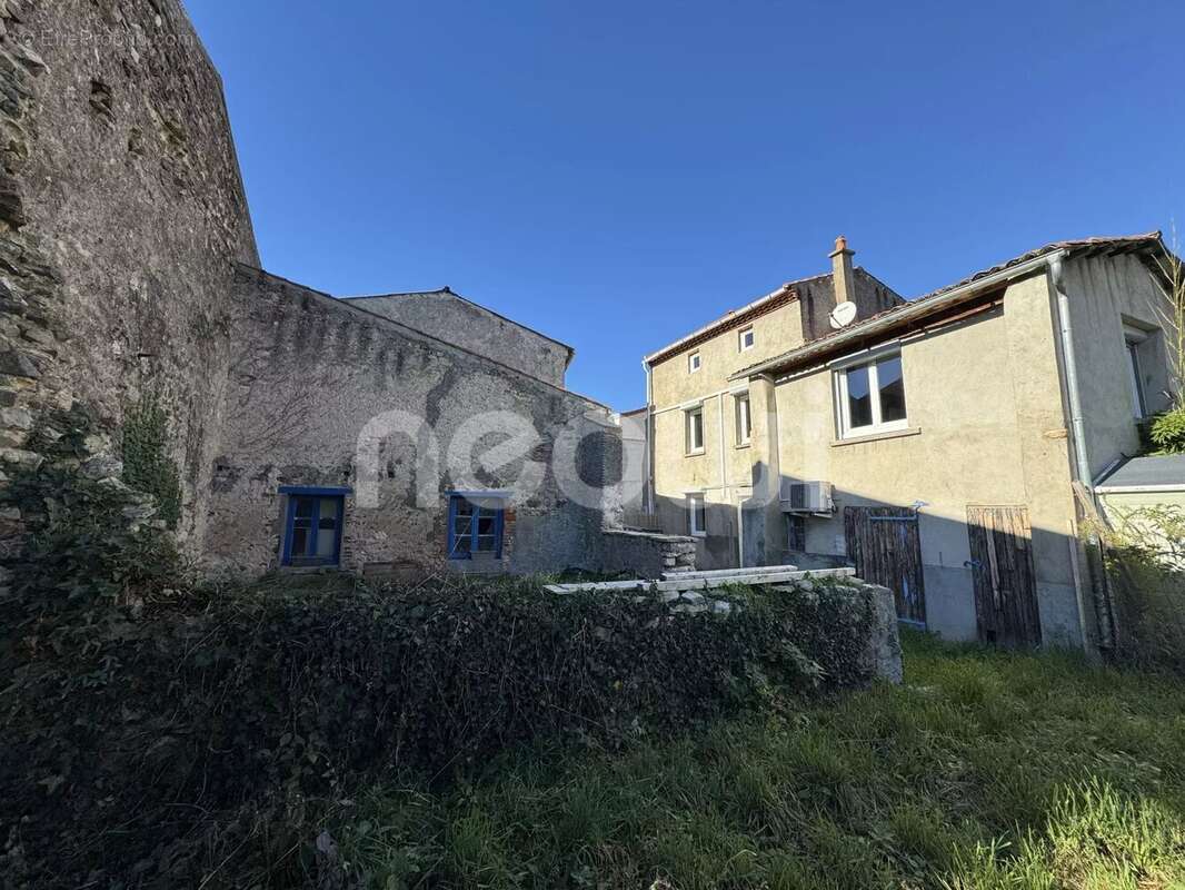 Maison à COMBRONDE