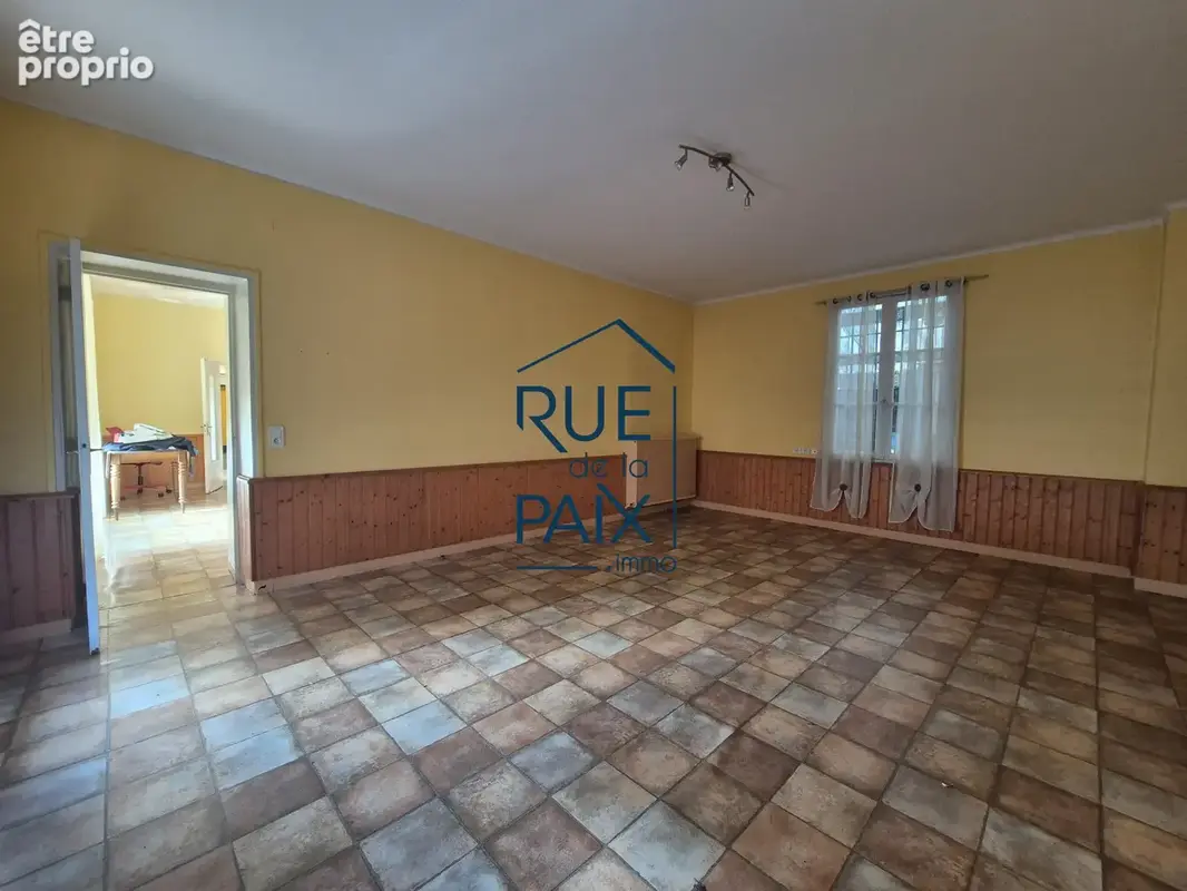 Maison 9 pièces 249 m² à vendre à Beuxes (86120) - photo 5