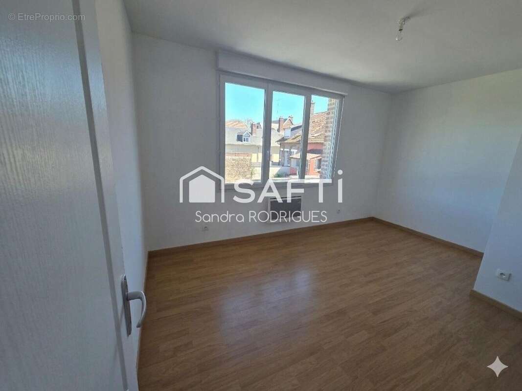 Photo 8 - Maison à LA FERE