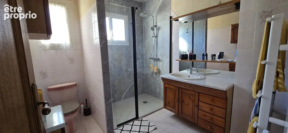 Maison sh 151 m2  avec 2 appartements (t4 + t2) terrain 583 m2 clos - photo 5