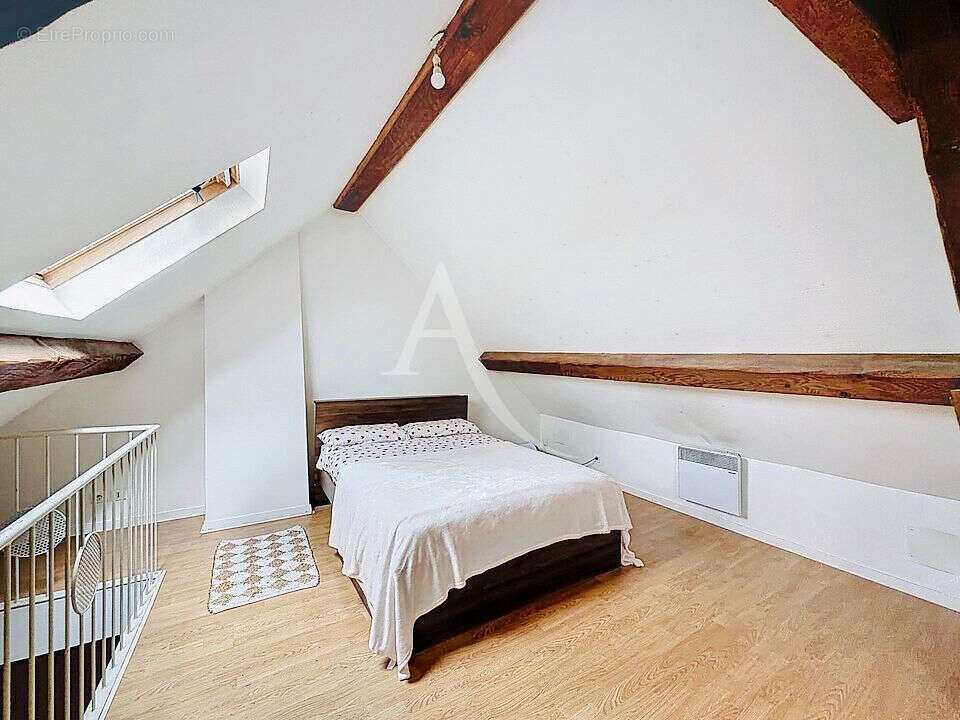 Appartement à NANTEUIL-LES-MEAUX