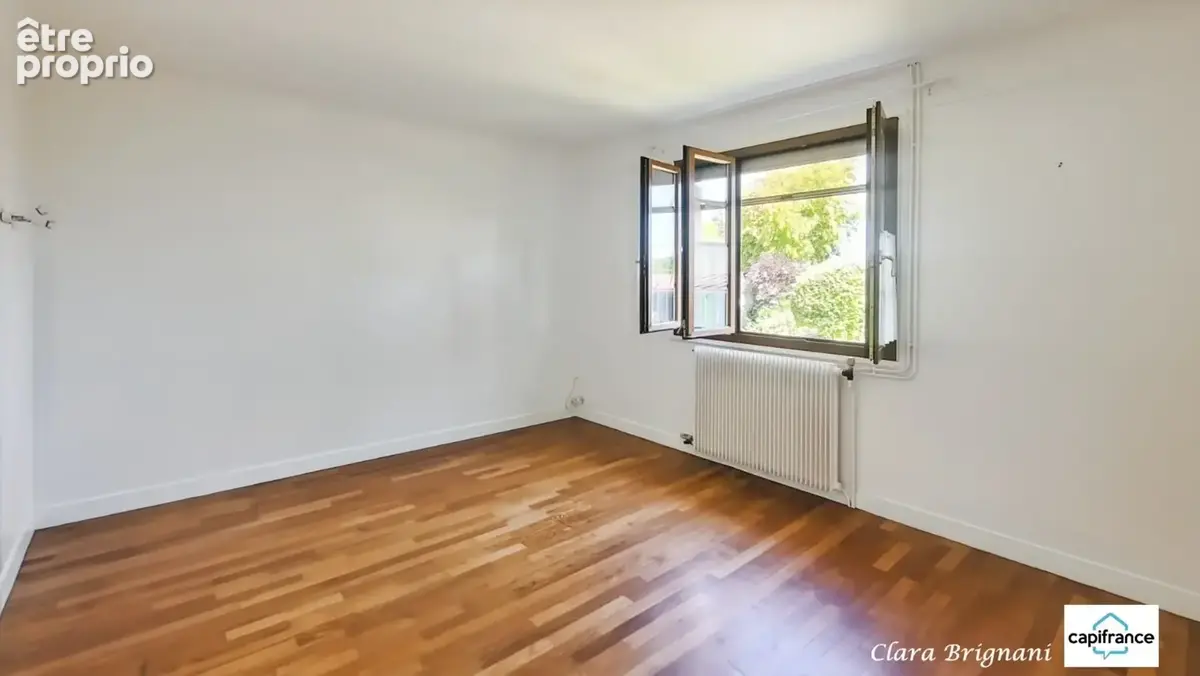 Maison à vendre - 6 pièces, 156m² à Avrainville - sous-sol total et terrain arboré de 1 555 m² - photo 9