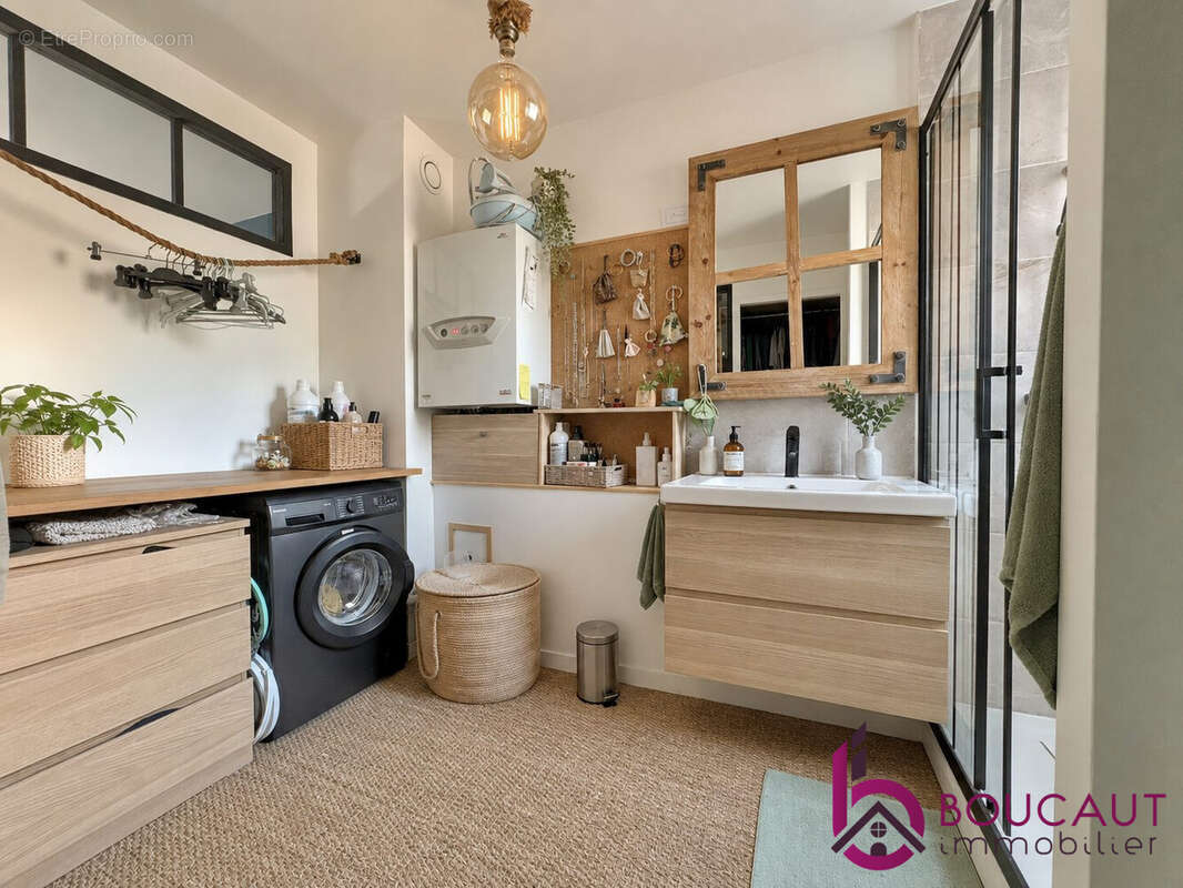 Appartement à LE PLESSIS-ROBINSON