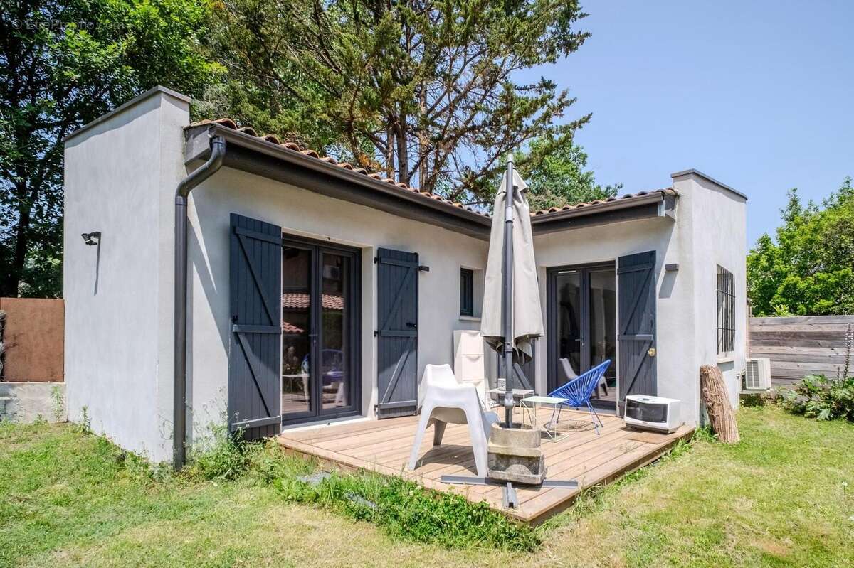Photo 6 - Maison à OEYRELUY