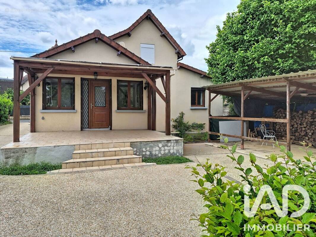Photo 1 - Maison à NOGENT-SUR-VERNISSON