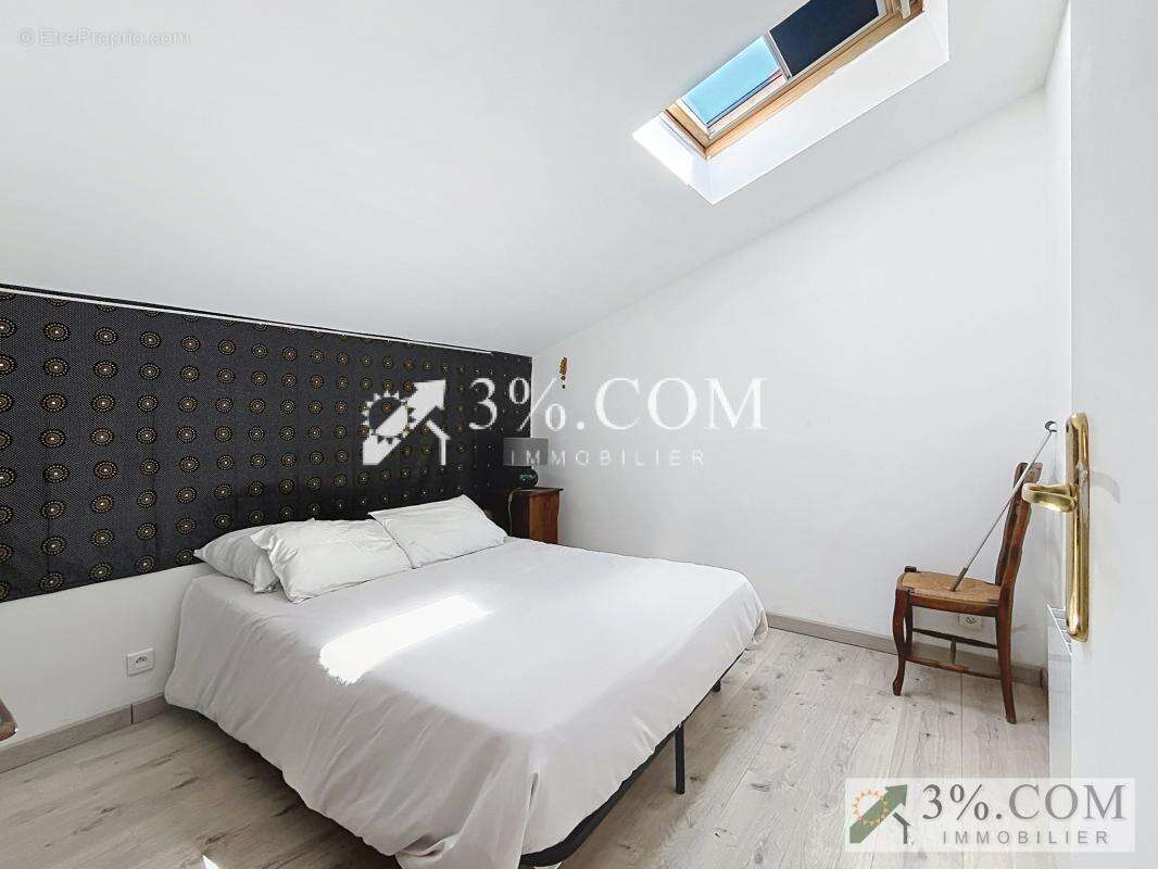 Maison 153 m2  habitables avec 2 logements indépendants et u - photo 11