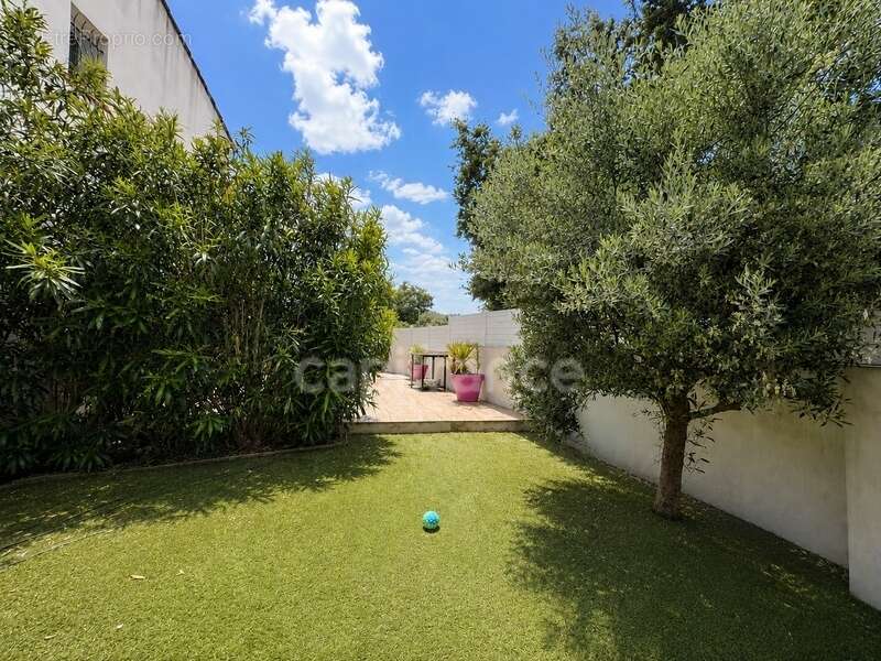 Maison individuelle à vendre 3 chambres, piscine, terrasse, garage, vue exceptionnelle, SAINTE CROIX DE QUINTILLARGUES (34) - photo 4