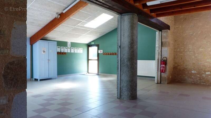 Propriete à vendre 10 pièces AUBIGNY (79) Terrain 27 715 m² - photo 11