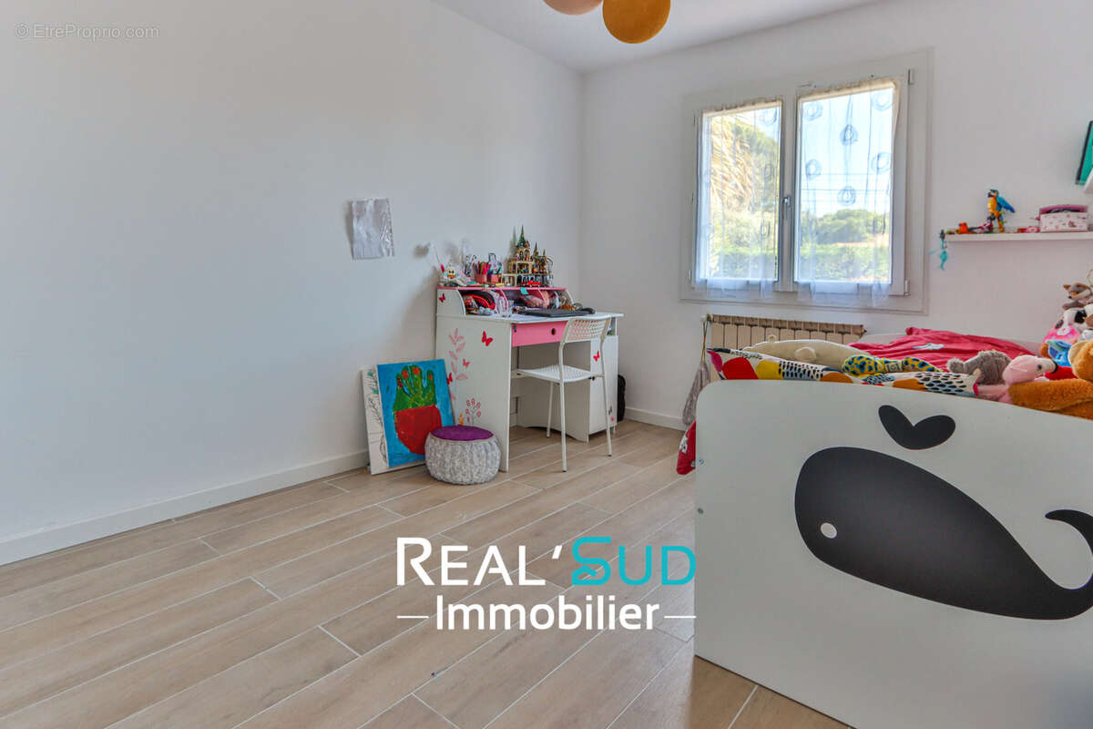 Maison à MARSEILLE-9E