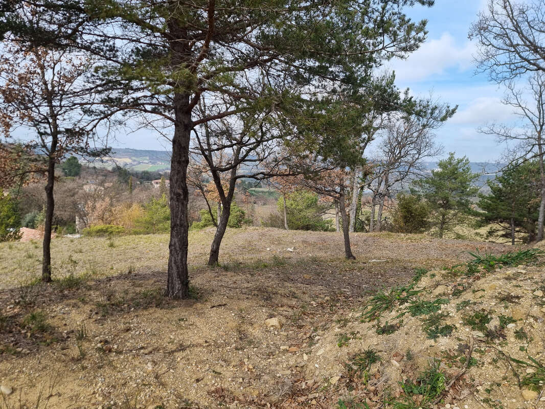Terrain à ARTIGNOSC-SUR-VERDON