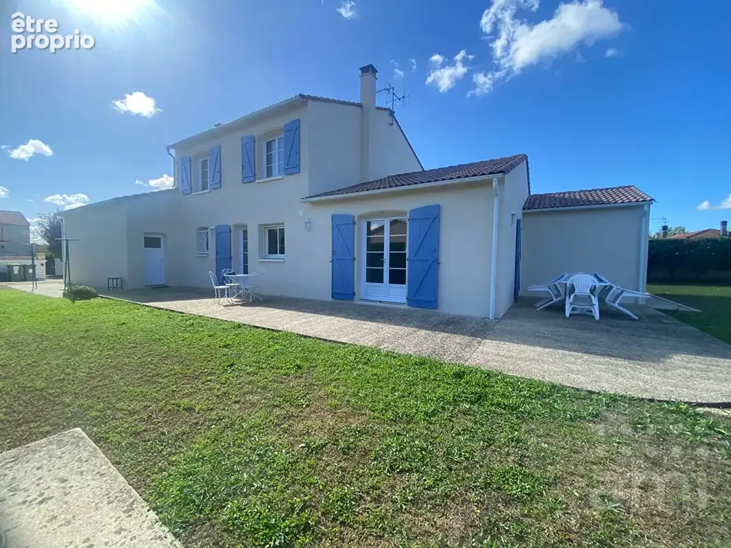 Maison Aiffres 7 pièces -158 m2 - photo 2