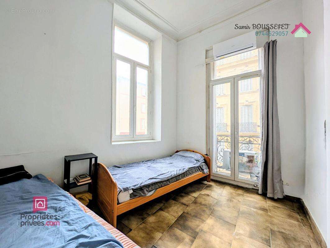 Appartement à MARSEILLE-2E