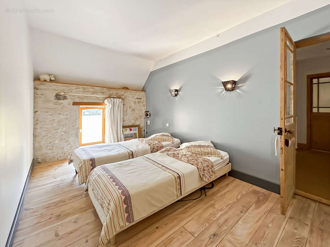 Maison 7 Pièces Esquay Sur Seulles - photo 7