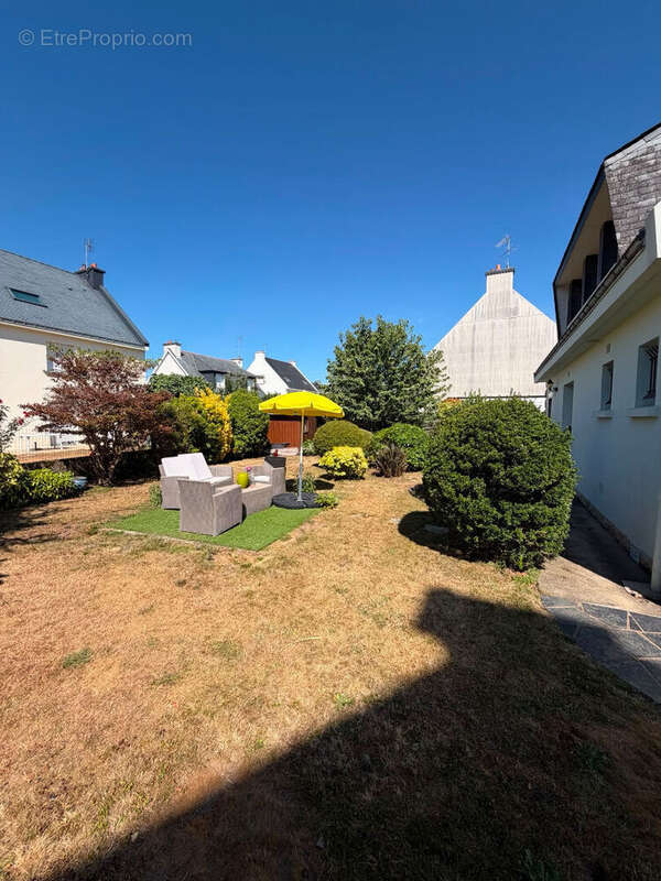 Quéven proche bourg maison 110m2 avec jardin clos et garage - photo 8