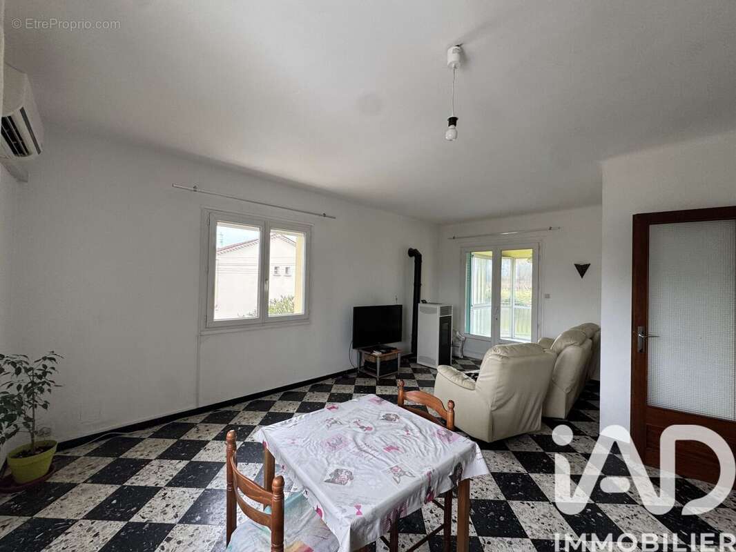 Photo 4 - Maison à SAINT-PRIVAT-DES-VIEUX