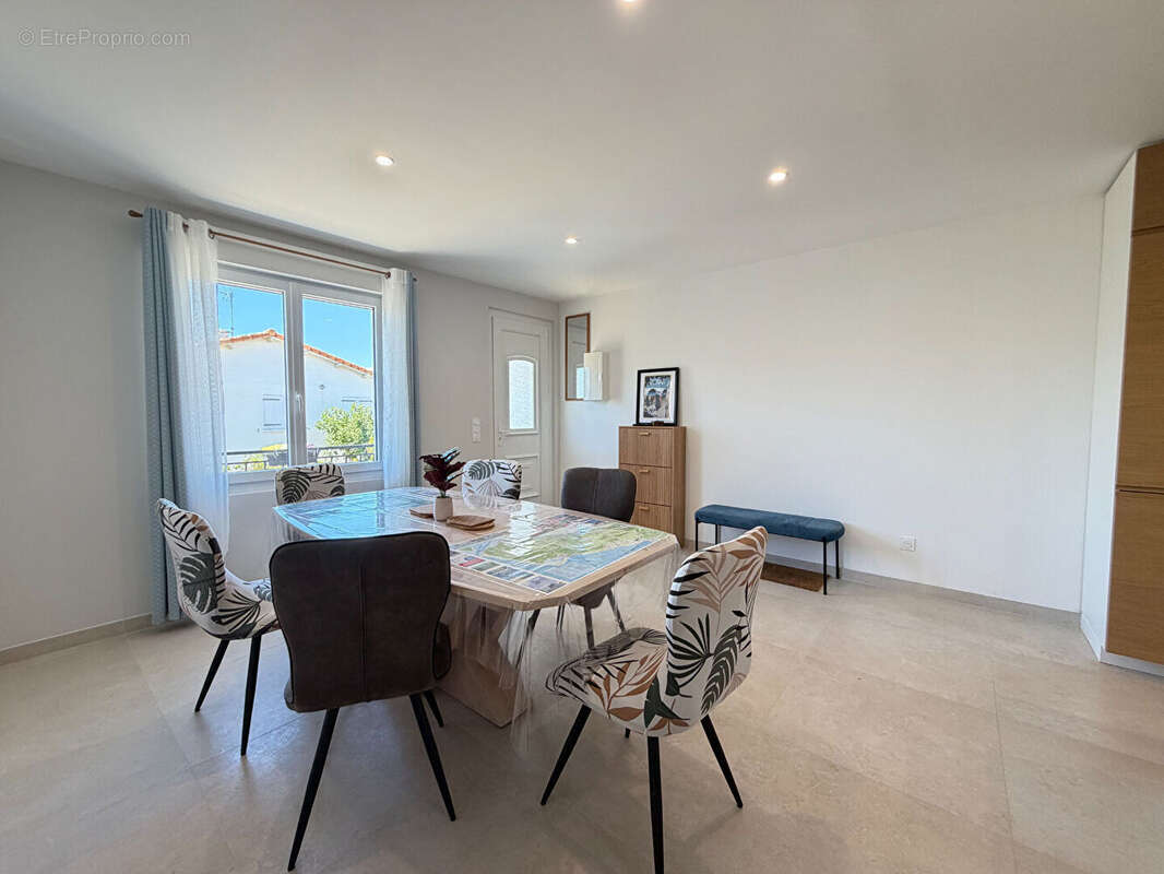 Royan. Appartement lumineux et récent, proche marché et plage - photo 17