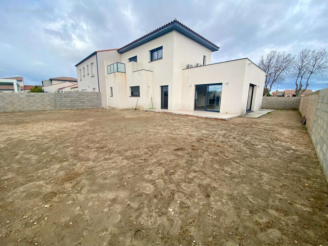 Maison à PIA