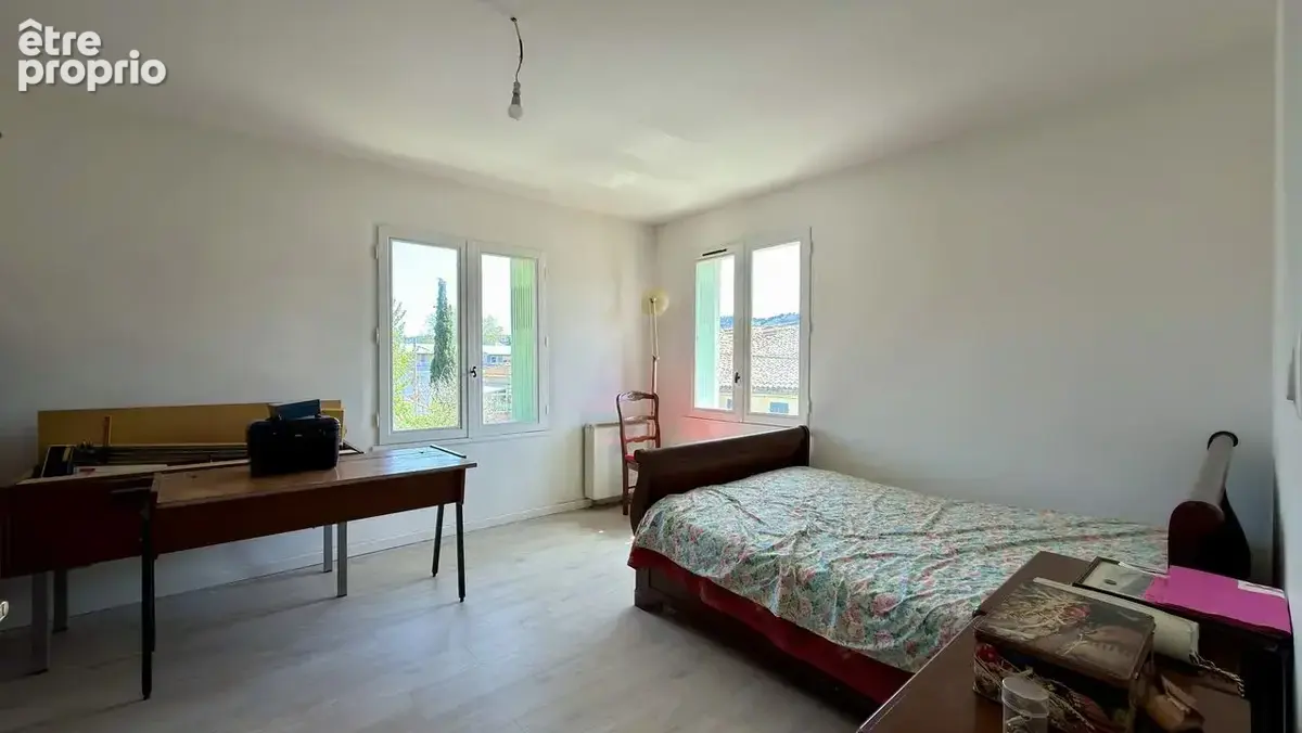 La penne sur huveaune, maison de ville de type 3 avec exterieur - photo 4