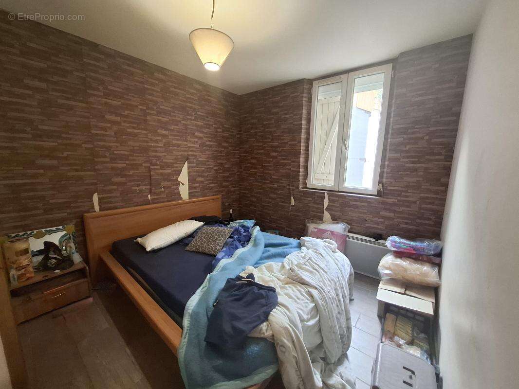 Maison à CUISE-LA-MOTTE