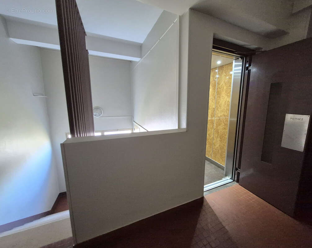 Appartement à THIAIS