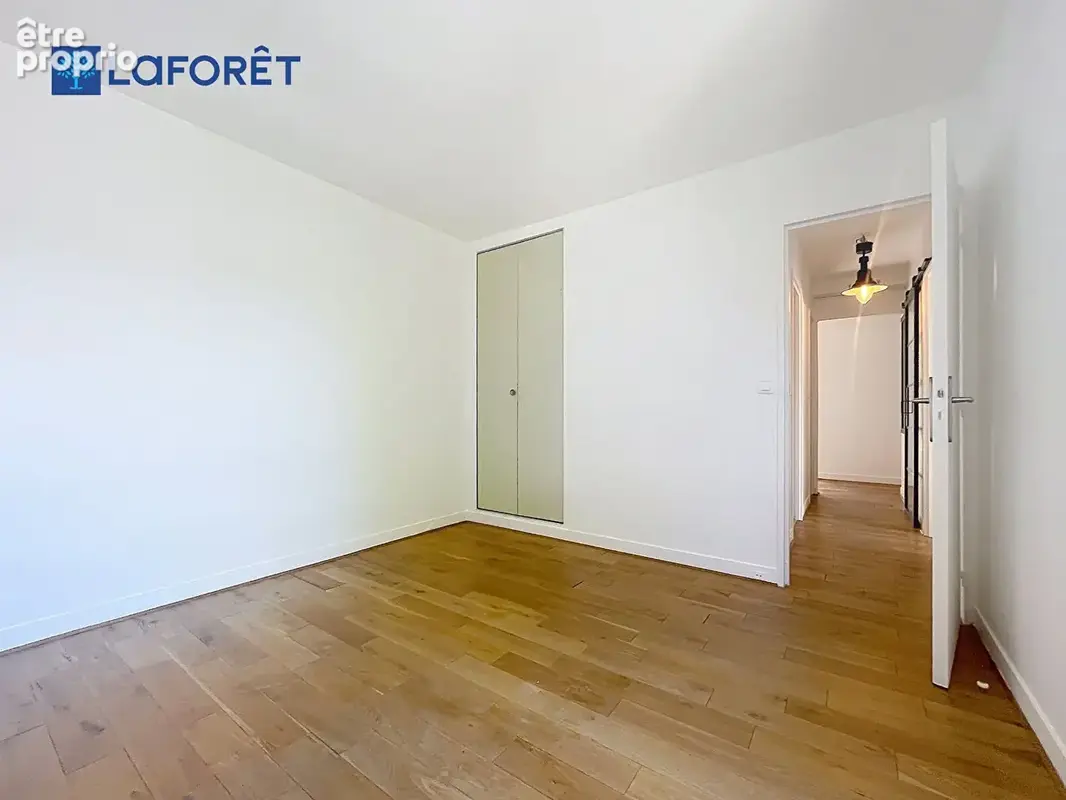 Superbe Appartement / Saint-Germain-en-Laye - 5 pièces - 108 m² - photo 9