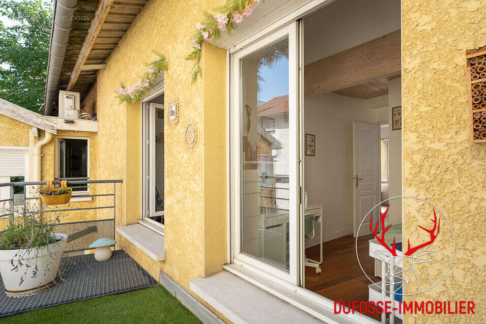 Maison à LYON-8E