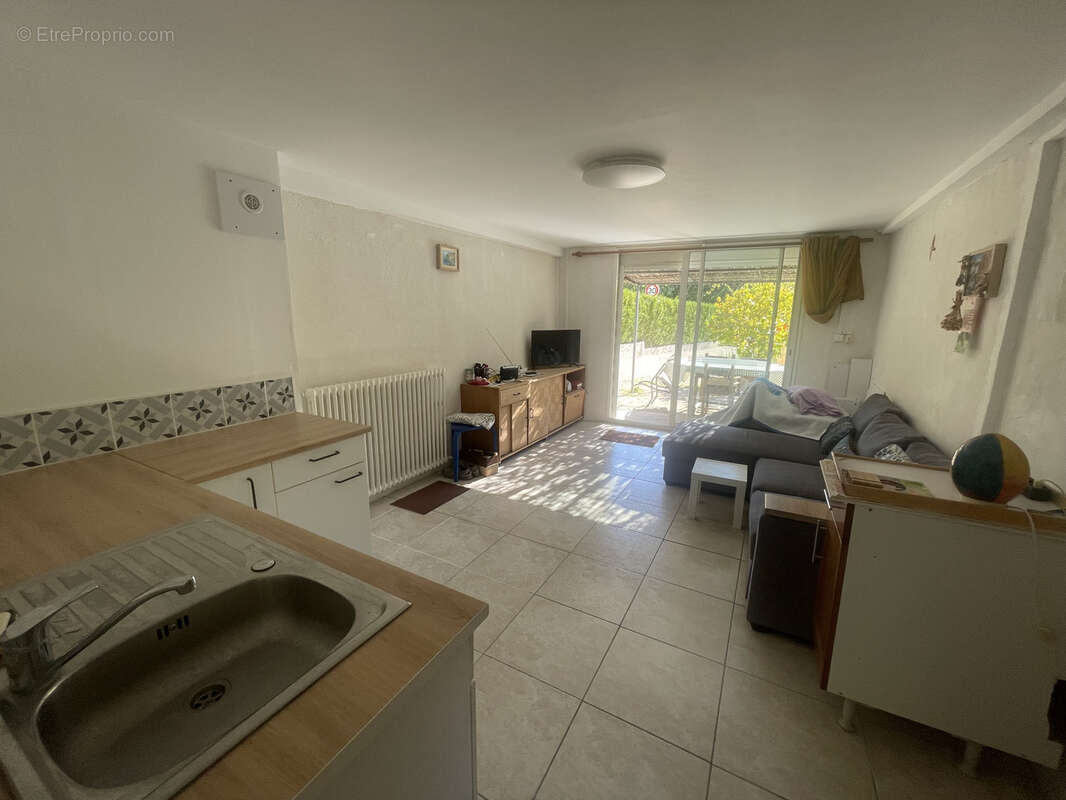 Maison à VAISON-LA-ROMAINE