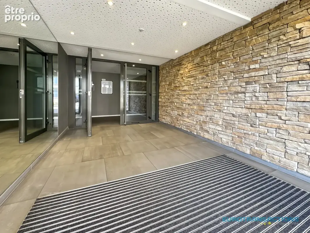 À VENDRE – F2 récent à Brumath au rdc sécurisé - photo 2