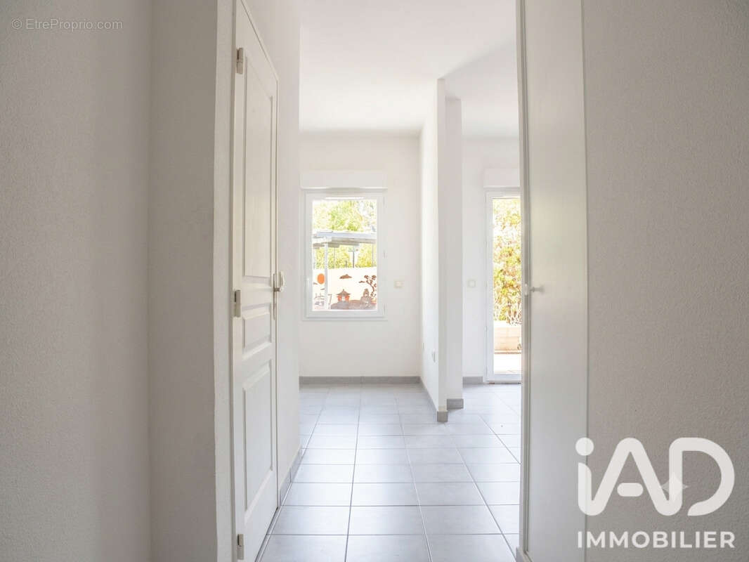 Appartement 35 m² à Luce  - photo 2