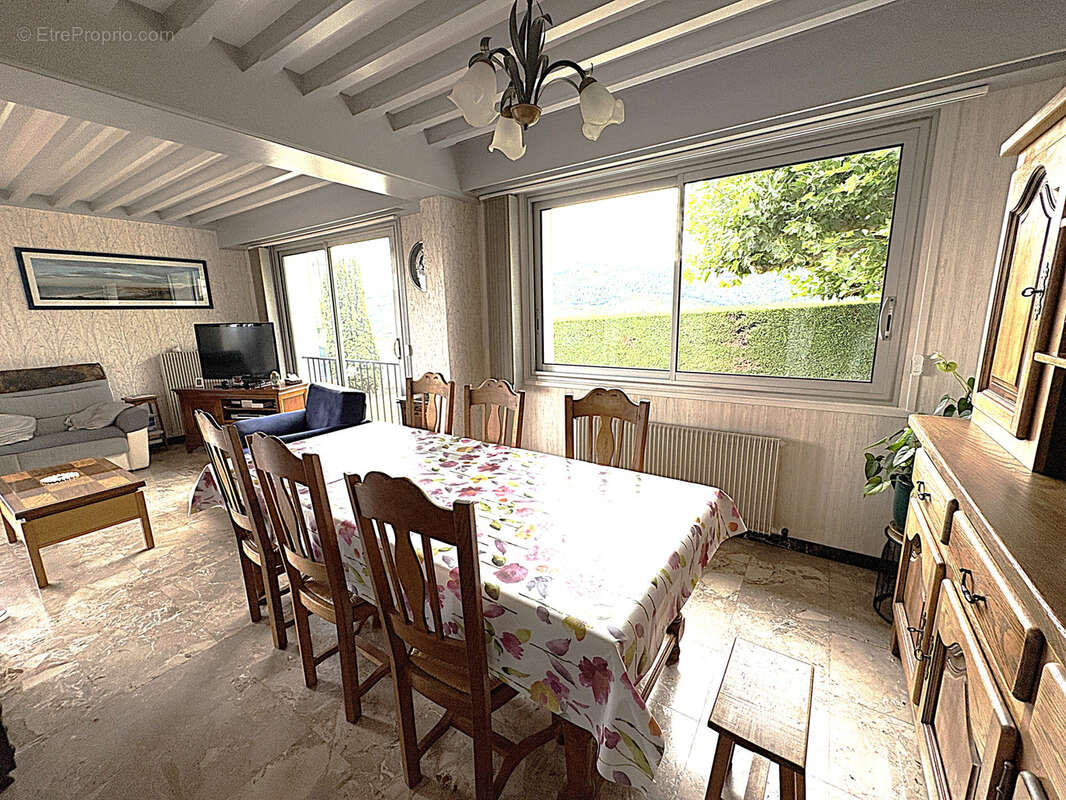 Maison à PONTCHARRA-SUR-TURDINE