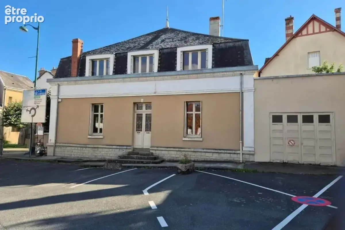 Maison à LA CHATRE