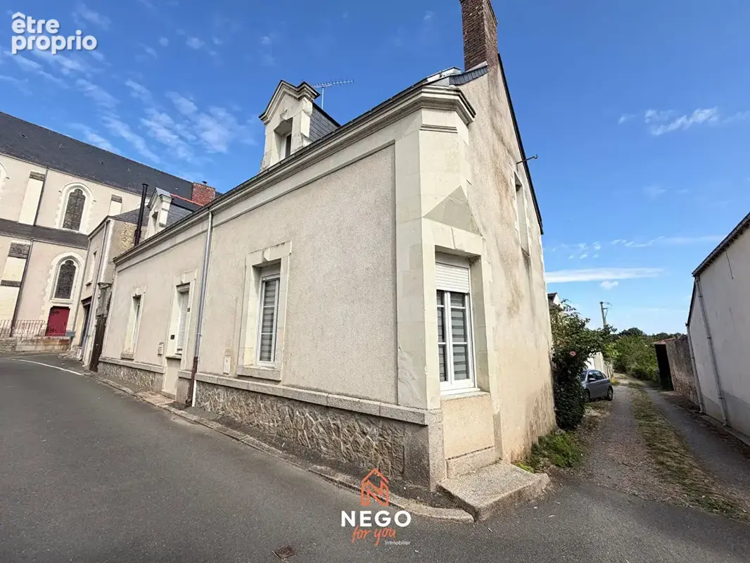Maison 2 pièces 68 m² · à Becon-les-Granits · 68 m² · 160 500 €