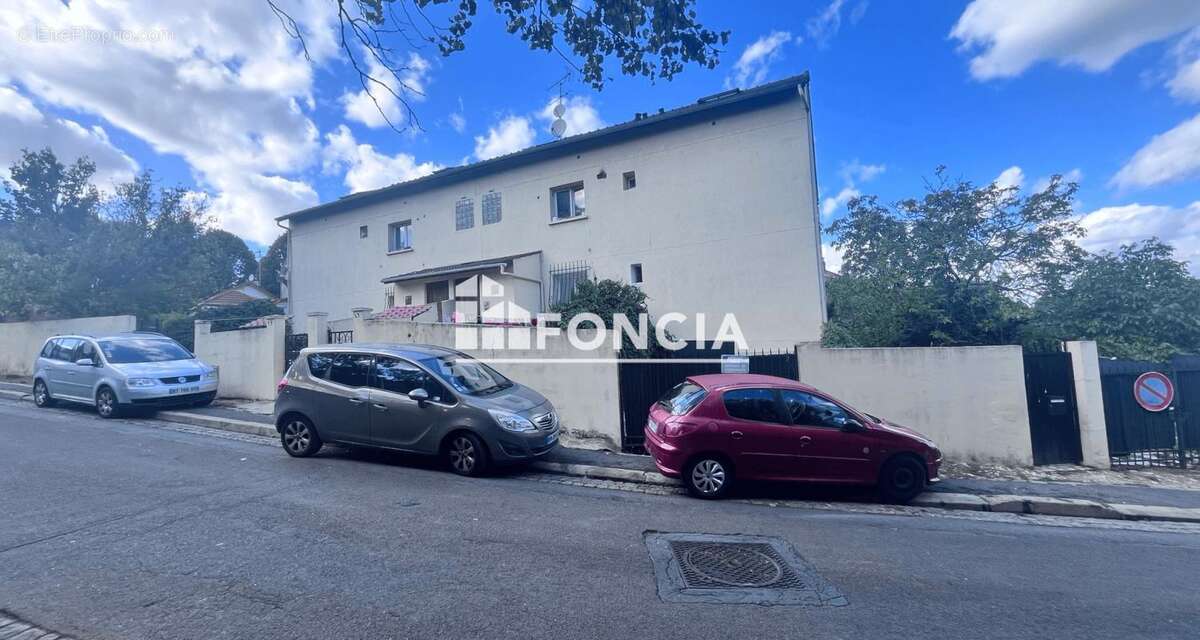 Appartement à NOISY-LE-SEC