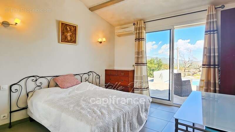 Maison à PORTO-VECCHIO