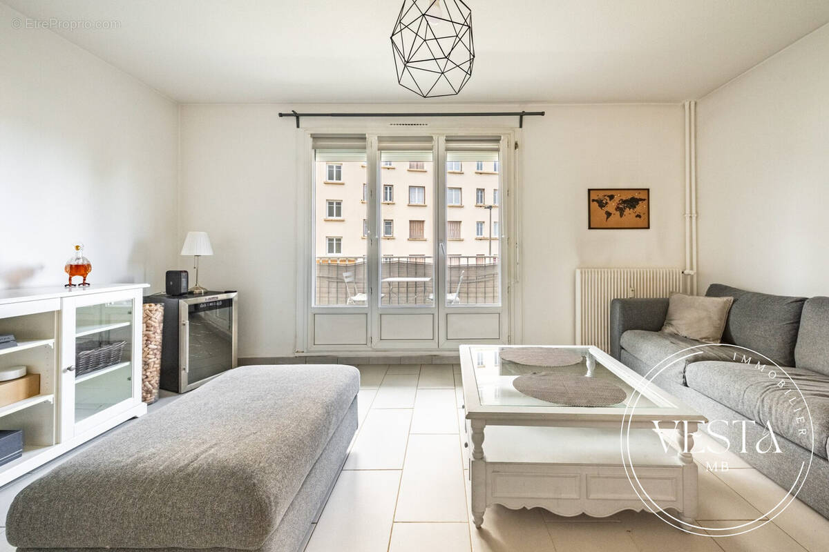 Appartement à FONTAINE-LES-DIJON