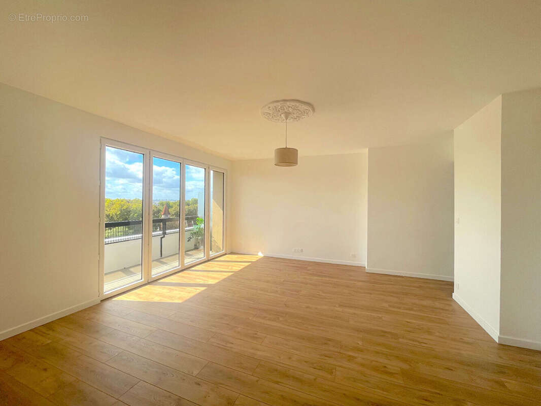 Appartement à SAINT-MAURICE