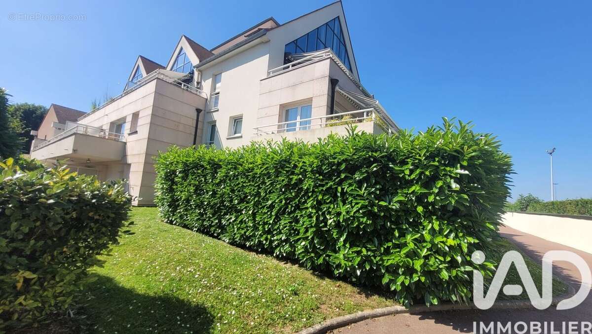 Photo 9 - Appartement à OZOIR-LA-FERRIERE